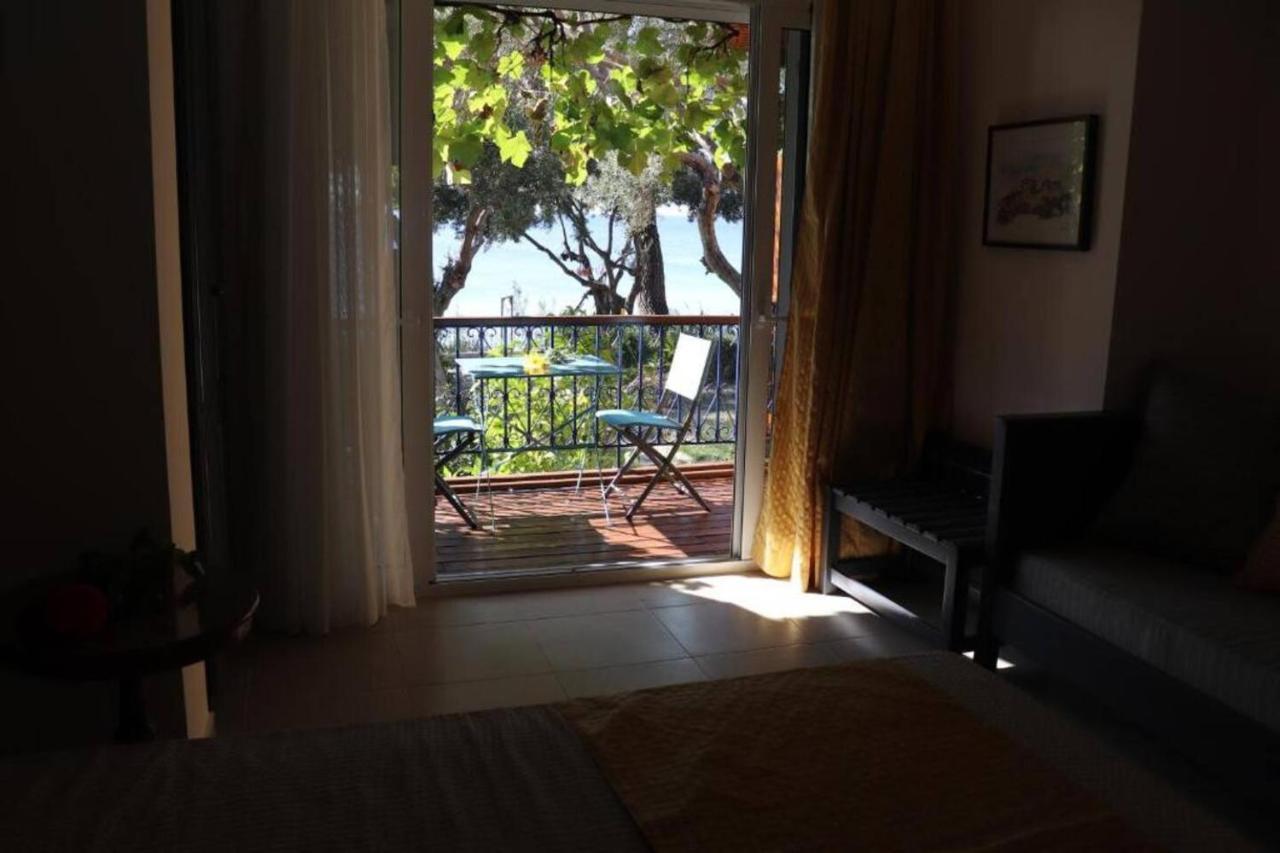 Mathesi Apartment Balcony Elia Nikitis Extérieur photo
